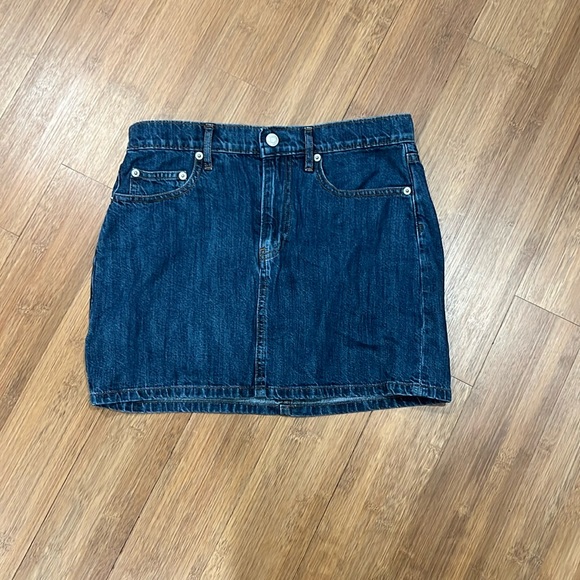 GAP Dresses & Skirts - Denim Gap mini skirt